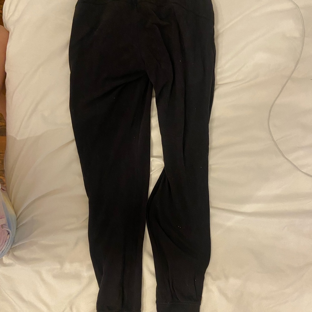 Black Lululemon joggers